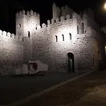 Puerta del Vado Bajo
